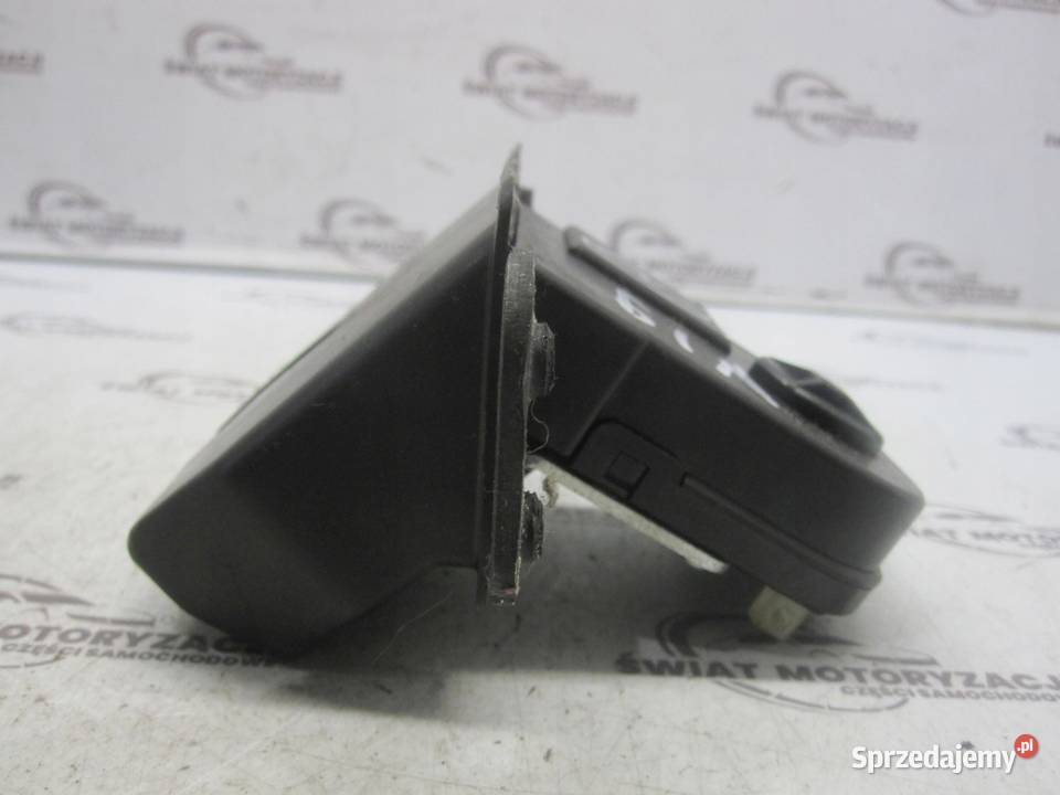 HYUNDAI i40 13r zamek klapy 4 PIN