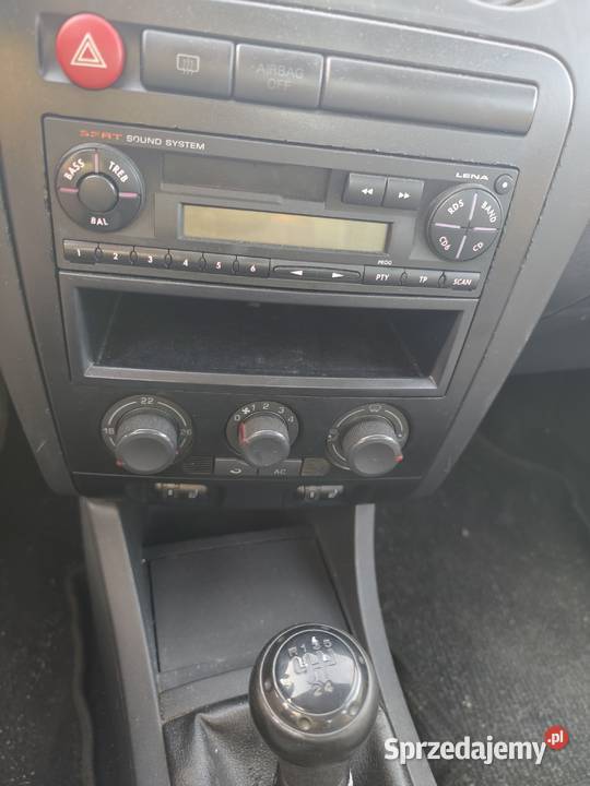 Seat Ibiza 14 benzyna Rok produkcji 2004 Ibiza