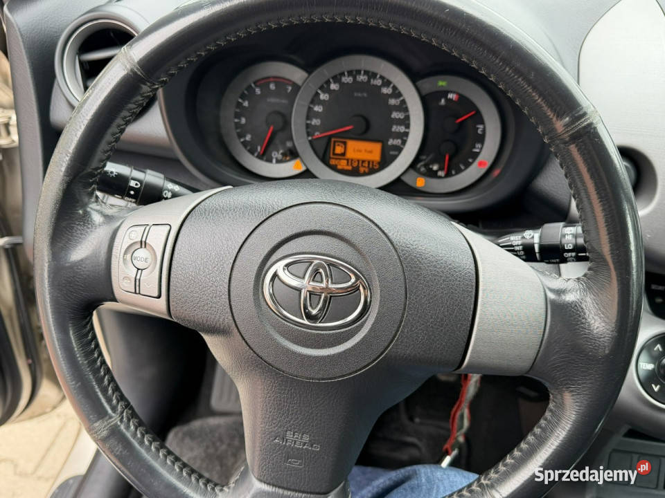 Toyota RAV4 Toyota RAV4 4x4 22D 2011 Bogata 4/5
