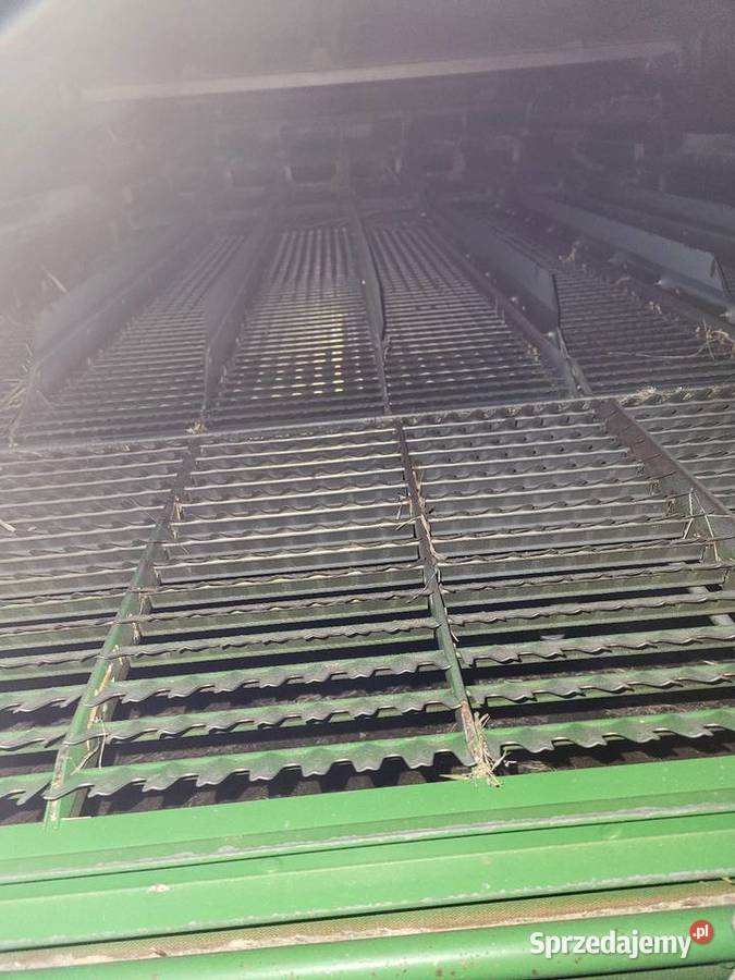 Kombajn zbożowy John Deere 2256 nieuszkodzony lubelskie Józefów