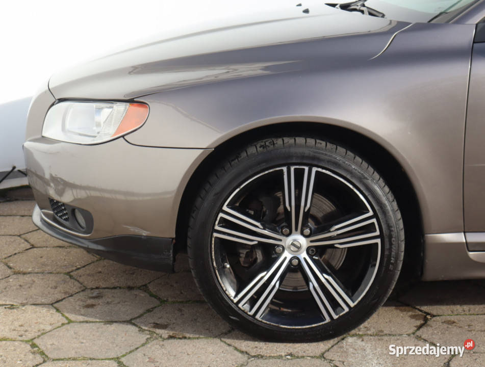 Volvo S80 44 V8 automatyczna Łódź