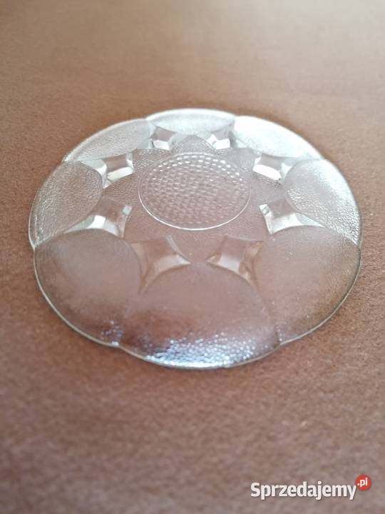 Szklany talerzyk deserowy średnica 155 Łódź