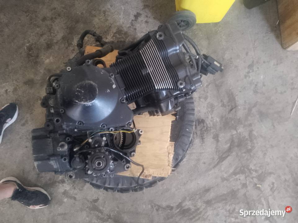 Suzuki gsf 1200 bandit silnik 2002r kompletny na Słupno