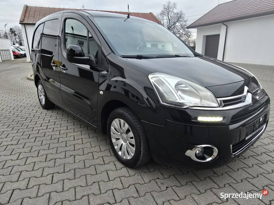 Citroen Berlingo 16hdi 3 welurowa tapicerka Kutno