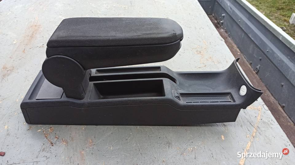 Podlokietnik passat b5 Osiek nad Notecią