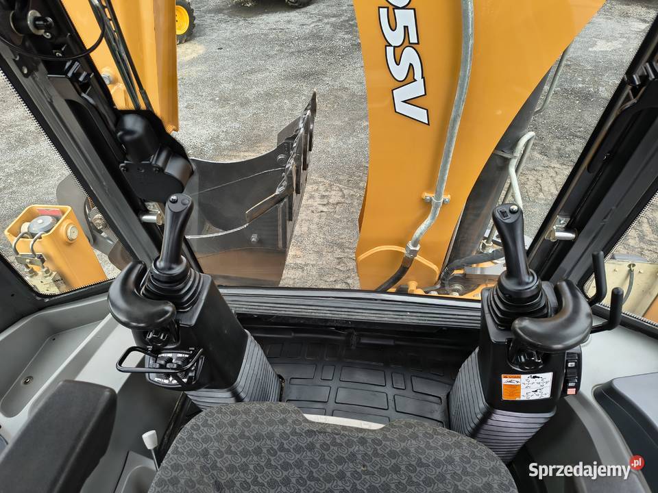 KOPARKOŁADOWARKA CASE 695 SV JOYSTICK HOLLAND Koła Krotoszyn