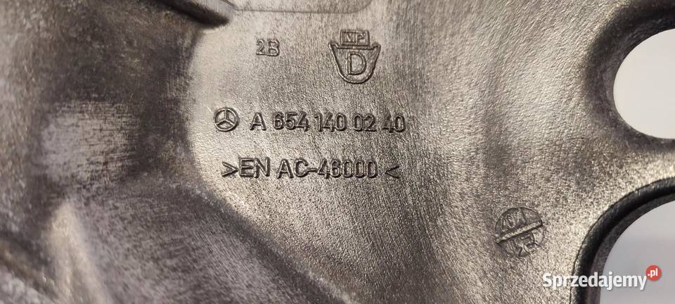 MERCEDES VITO W447 ŁAPA SILNIKA A6541400240