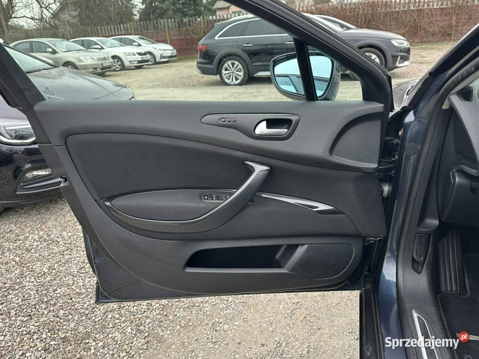 Citroen C5 20 HDI 140ExclusiveZarejestrowany w czujnik parkowania Warszawa sprzedam