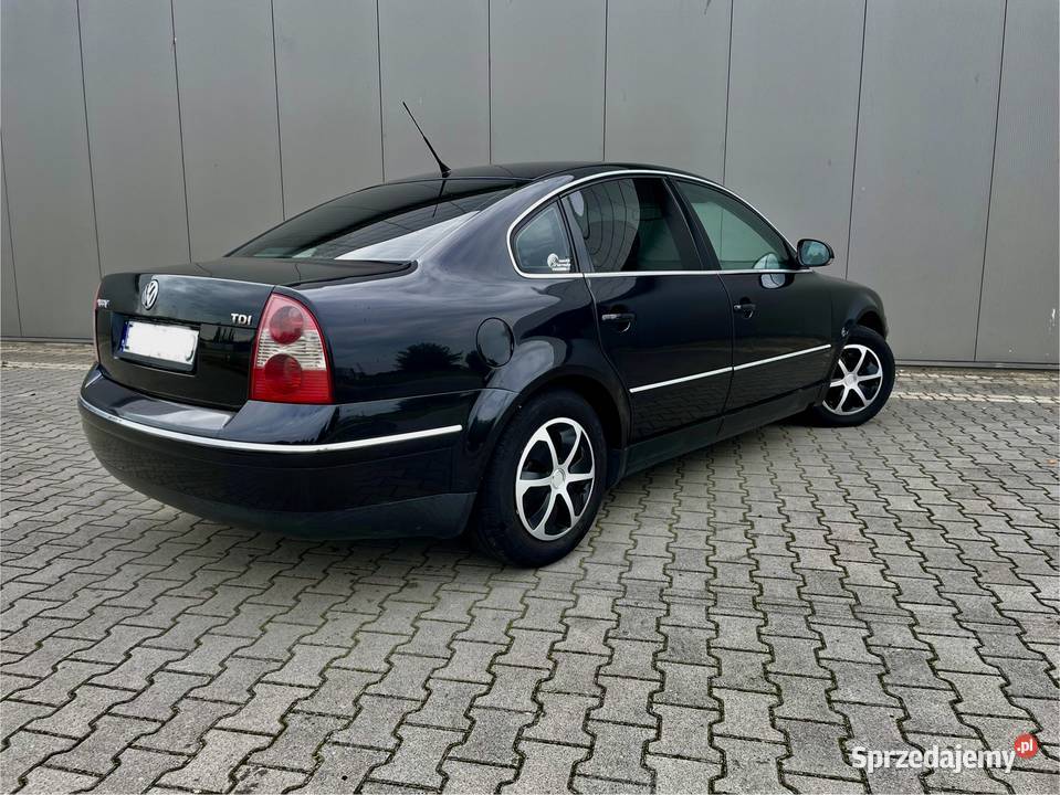 ŚlicznyVolkswagenPassat19TDI130Koni2004rLiftBogWy reflektory ksenonowe łódzkie Zduńska Wola