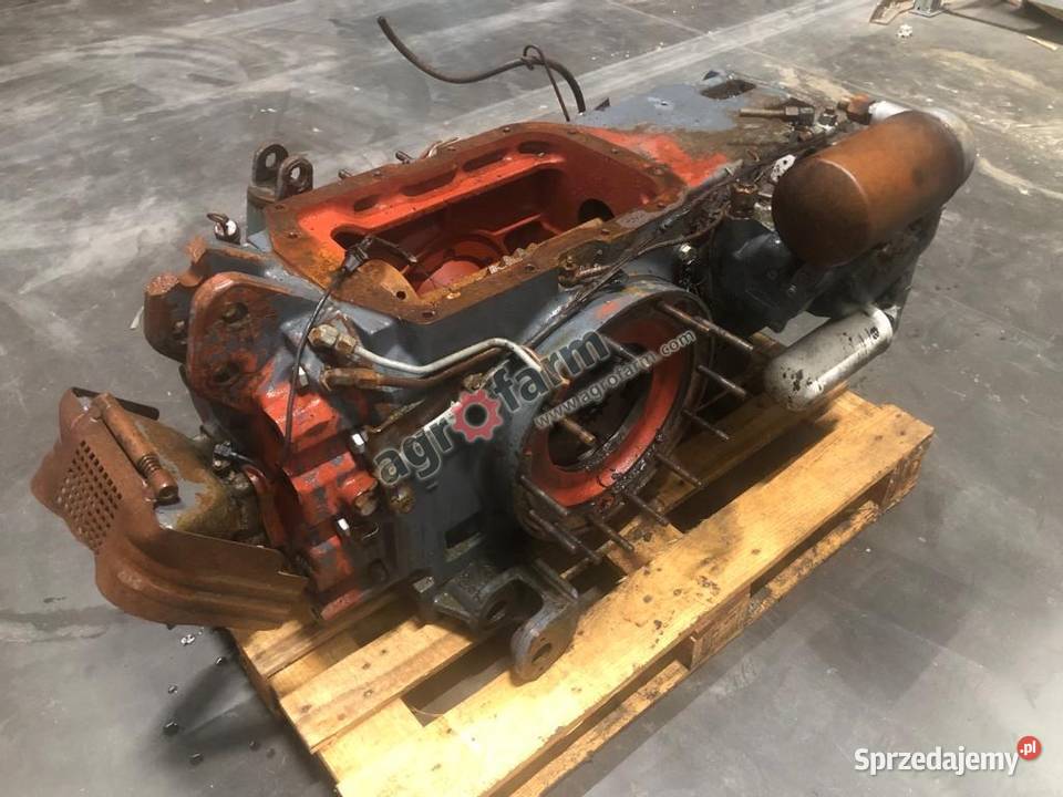 Tylny most Holland 8160 5164888 Byków