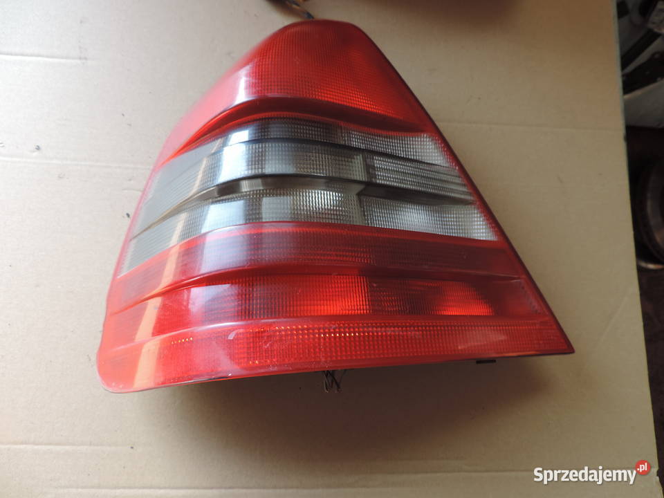 Lampa Lewy Tył MERCEDES C KLASA W202
