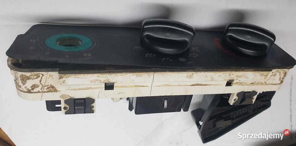 Konsola panel nawiewu Ford Mondeo Mk1 Reszel