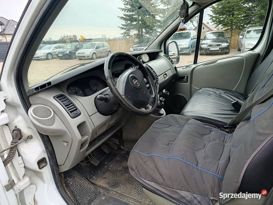 Opel Vivaro 2009r Rok produkcji 2009 Opel Kraków