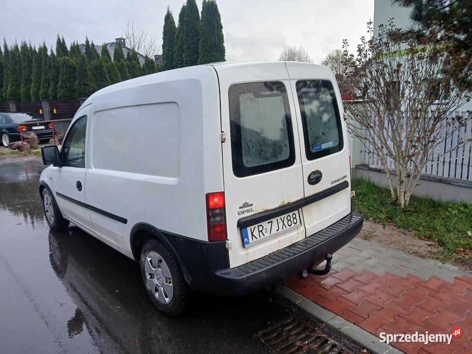 OPEL COMBO 13 CDTI Rok produkcji 2006 Kraków