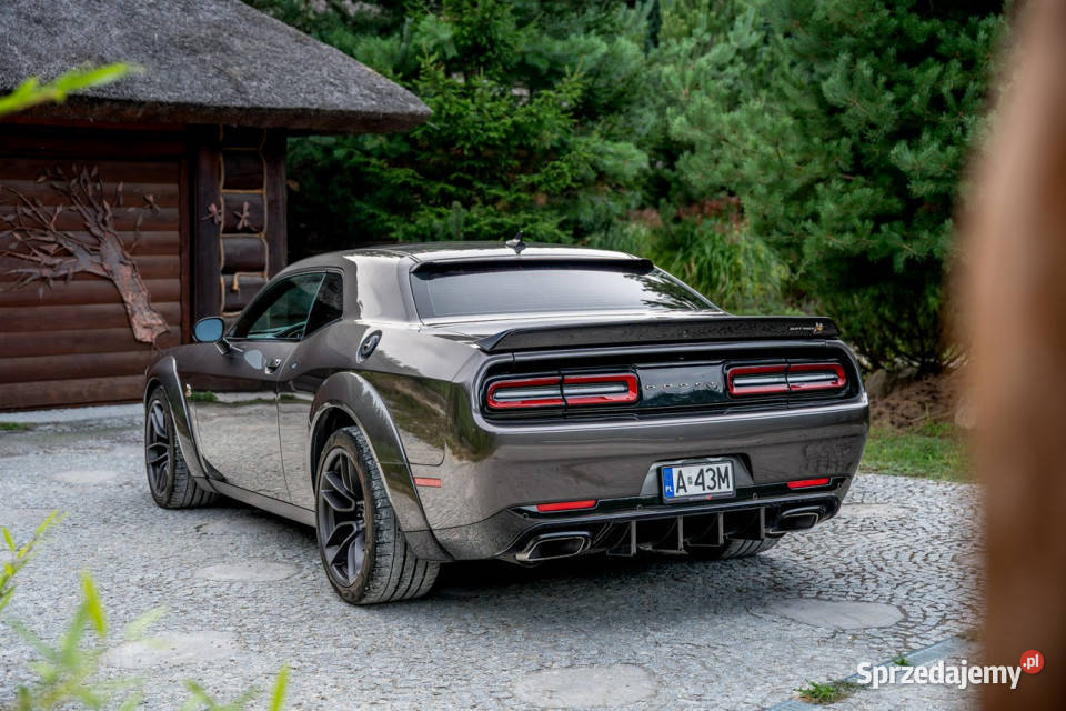 Dodge Challenger RT Scat Pack 64 V8 HEMI 492 Ropczyce