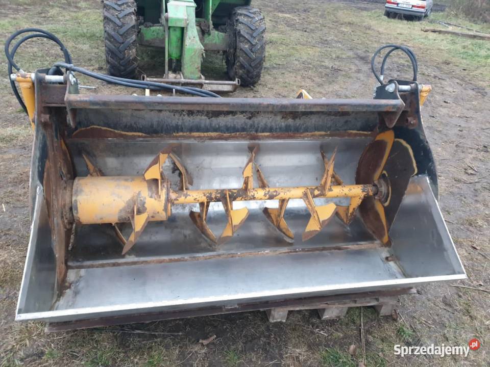 Wycinak do kiszonki paszowóz Emily melody Racibórz