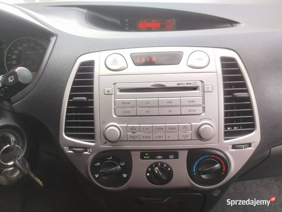 Hyundai i20 KLIMATYZACJIA 2010 r opłaty w 5drzwi 4/5 Toruń