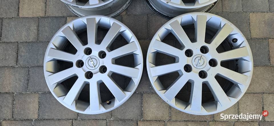Felgi Opel Zafira A Biskupice sprzedam