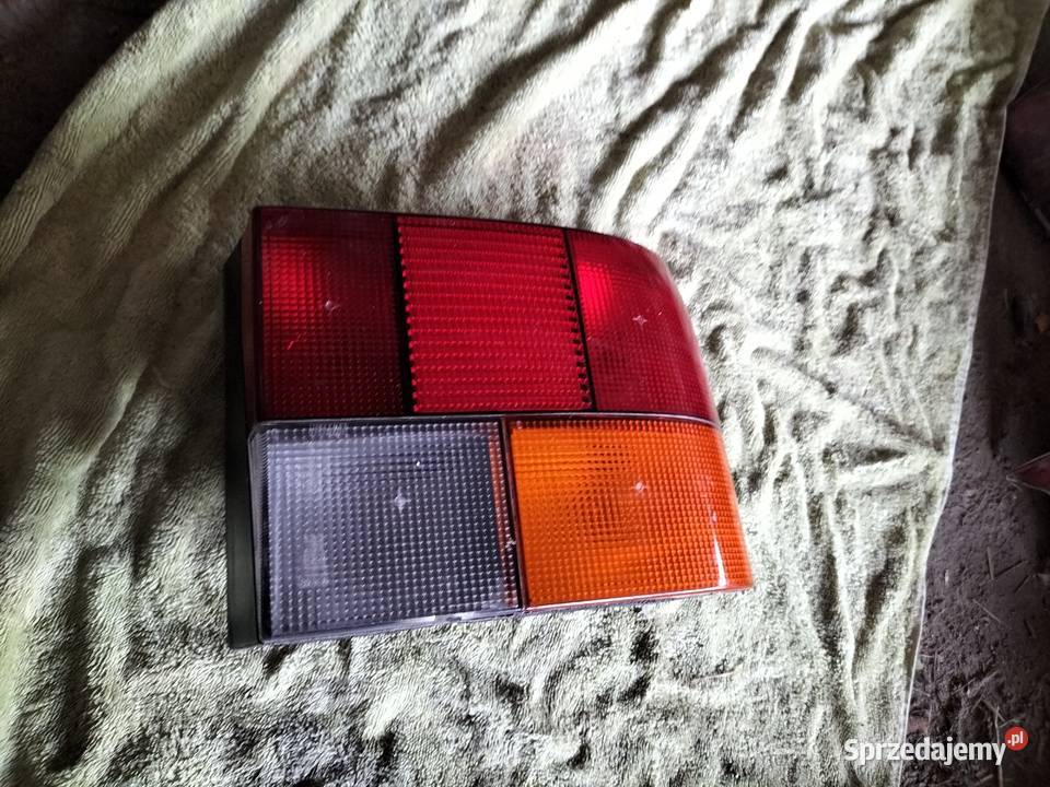 RENAULT 19 Chamade LAMPA TYŁ TYLNA PRAWA lubelskie Kamień-Kolonia sprzedam