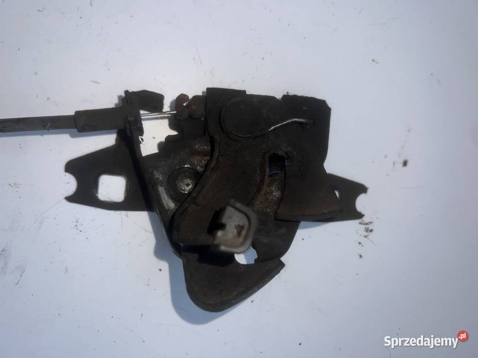 Zamek maski Skoda Octavia I Ostrzeszów