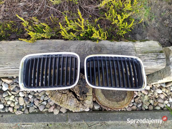 Grill nerki atrapy BMW E36 51 13 8122238 Pabianice sprzedam