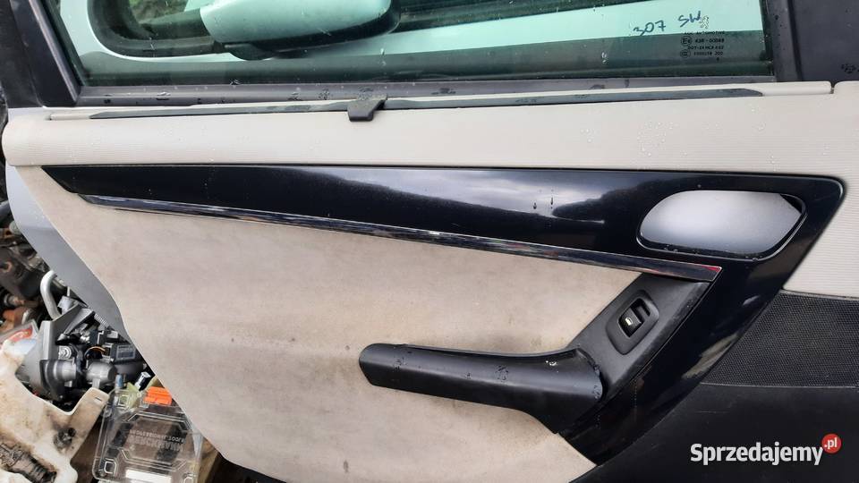 tapicerka drzwi lewych tylnych CITROEN c4 GRAND