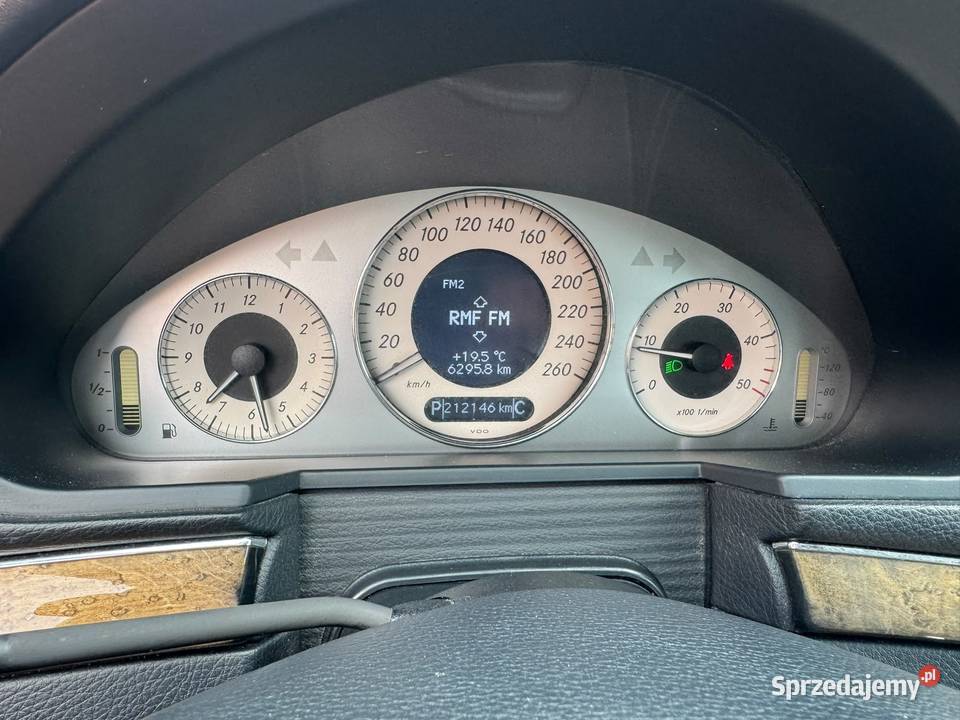 MERCEDESBENZ KLASA E 280 CDI 4MATIC Wilczyna