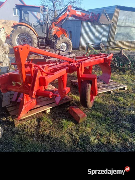 Pług 4 skibowy Wierzchucin Królewski