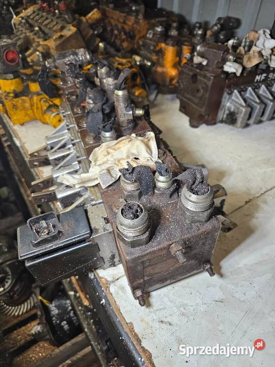 Rozdzielacz hydrauliczny Danfoss PVG 32 Case 595 pomorskie Gdynia