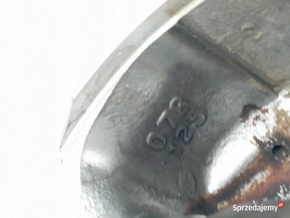 TŁOK KORBOWÓD 12 16V Nissan Micra IV 2010 Motoryzacja świętokrzyskie