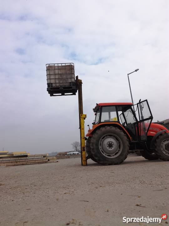Maszt wózka widłowego na tył ciągnika sprzedam