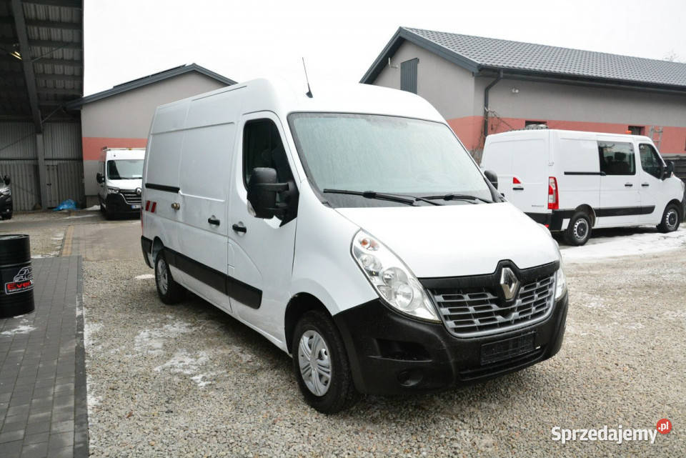 Renault Master sredniak L2H2 3 osobowy pełna Rok produkcji 2019