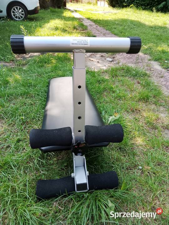 Ławka do ćwiczeń na mięśnie brzucha z regulacją