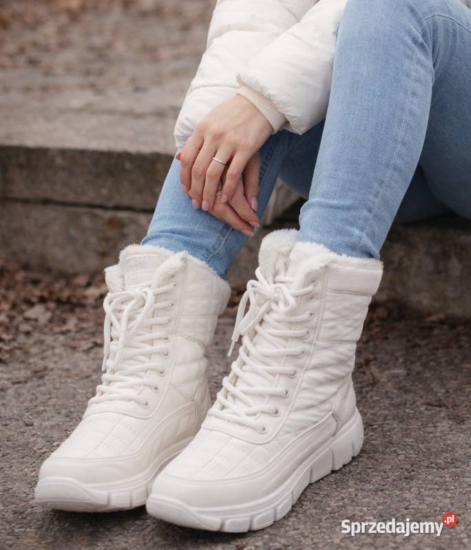 Eleganckie beżowe śniegowce na zimę nowe Kozaki podkarpackie Białobrzegi