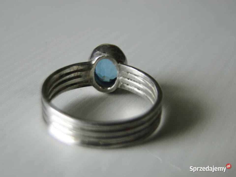 Cudny pierścionek srebro 925 i lazurowa cyrkonia srebro Warszawa sprzedam