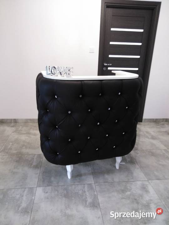 Recepcja LADA pikowana glamour chesterfield Wyposażenie salonów Gowidlino