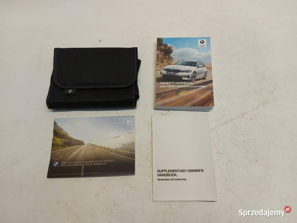 BMW G21 G20 Kombi 330e 2022r etui książka