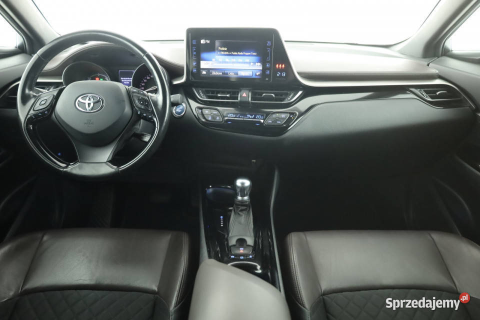 Toyota CHR 18 Hybrid asystent pasa ruchu Piaseczno