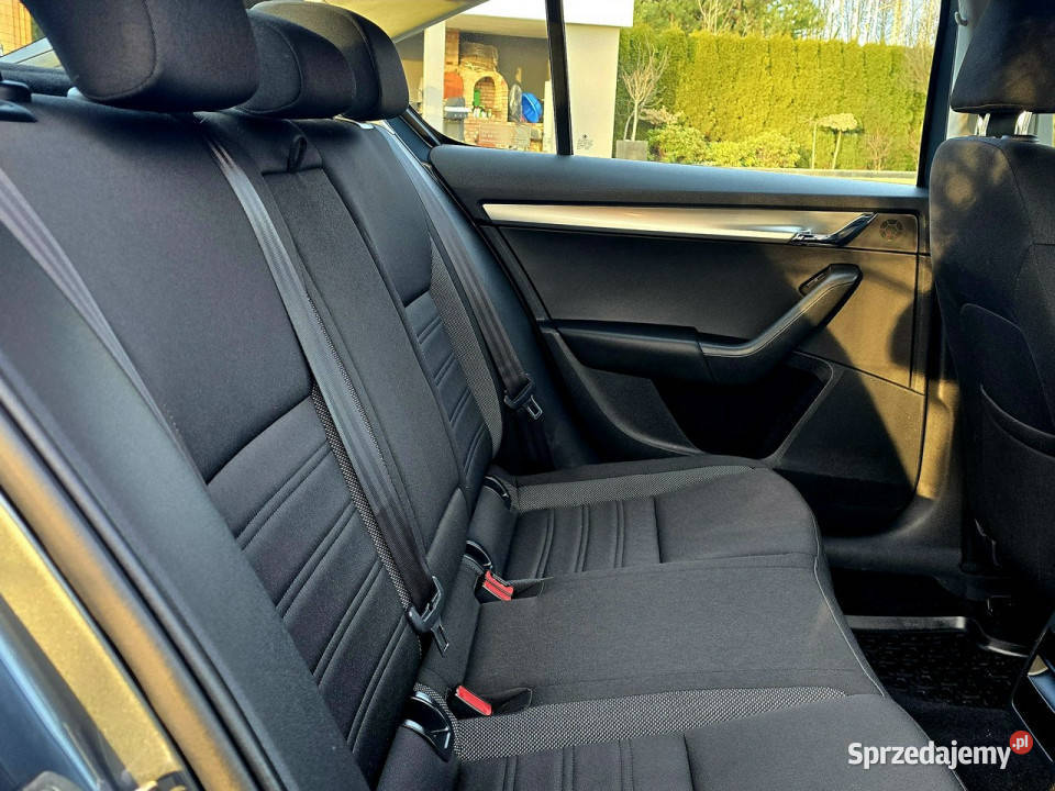 koda Octavia 14 TSi 150 Ambition Salon III 2013 Skępe