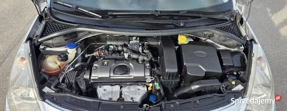 Sprzedam Peugeot 207 14 8 zaworowy benzyna sprzedam