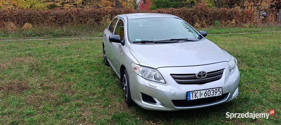 Toyota Corolla 16 benzyna 132 2009r Warszawa