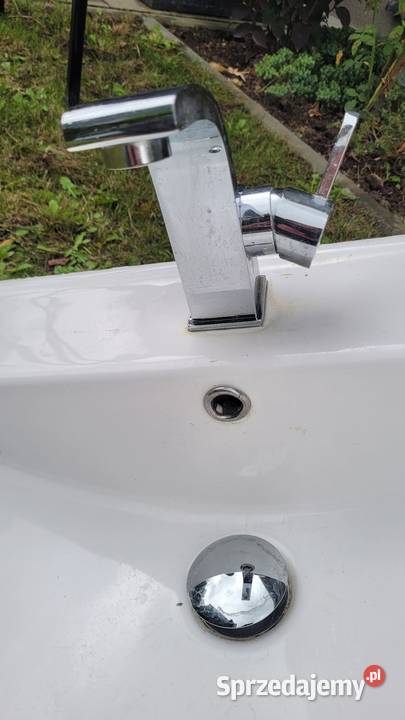 Umywalka ceramiczna z baterią i czarnym stelażem Kraków sprzedam