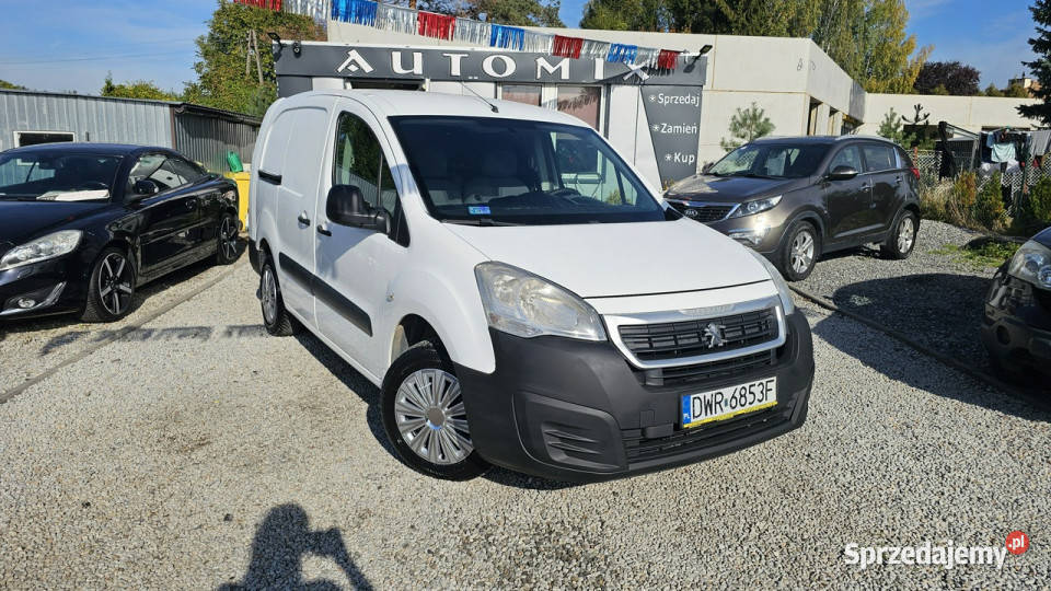 Peugeot Partner Długi Salon 16 D Duża Paka ABS Świdnica sprzedam