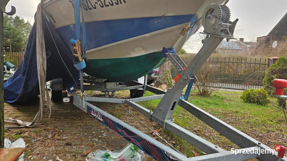 Łódź motorowa z przyczepą Szczecin