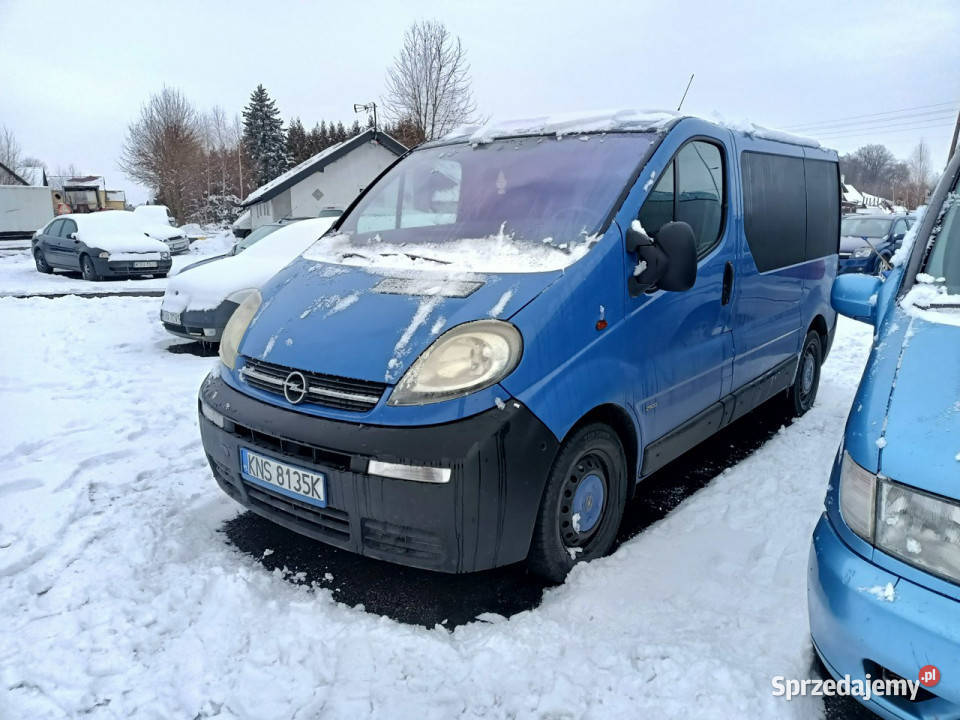 Opel Vivaro Opel Vivaro 19CDTI 101 03r Opel Tarnów