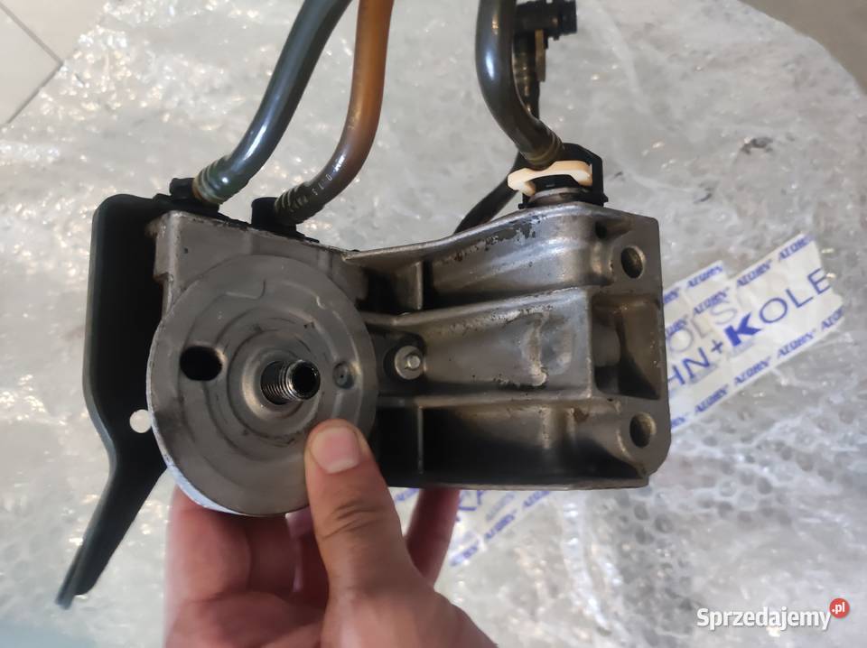 Spzedam podstawę filtra paliwa om606 turbo Zielona Góra