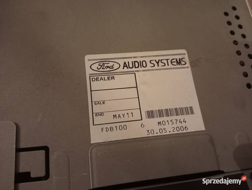 Radio fabryczne Ford 5000C osobowe Łódź