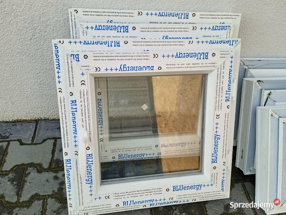 Okno gospodarcze uchylne Nowe PCV 60x50 Poznań sprzedam