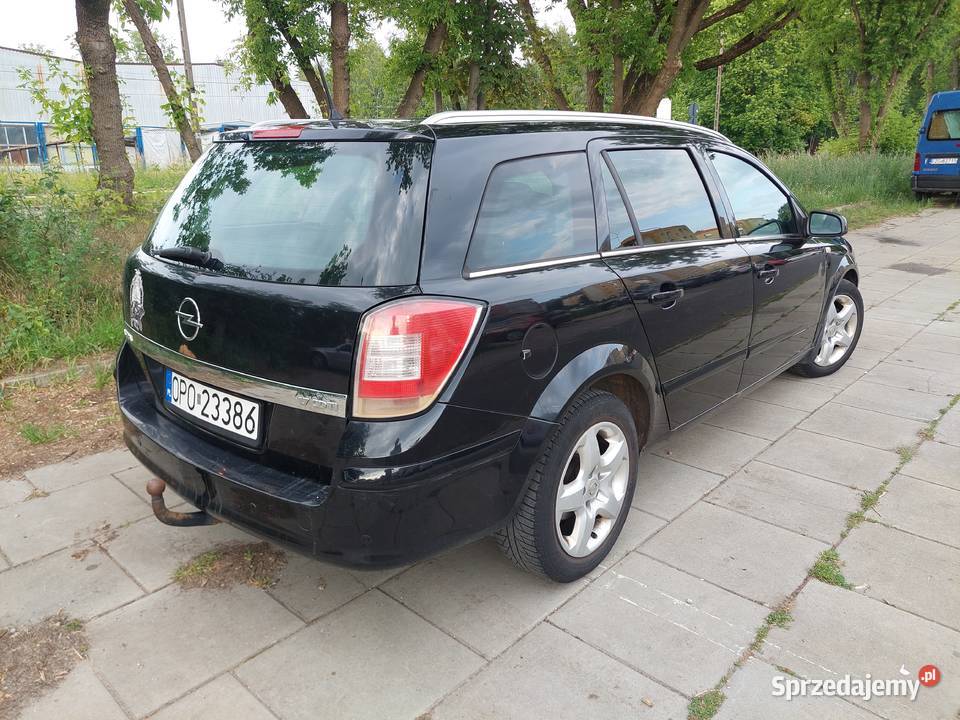Opel Astra H 2007 17 CDTI 110 Bogate Wyposażenie manualna Łódź