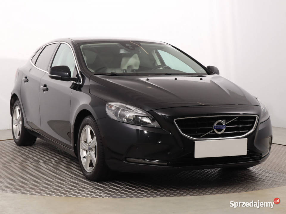 Volvo V40 20 D4 wielofunkcyjna kierownica Katowice